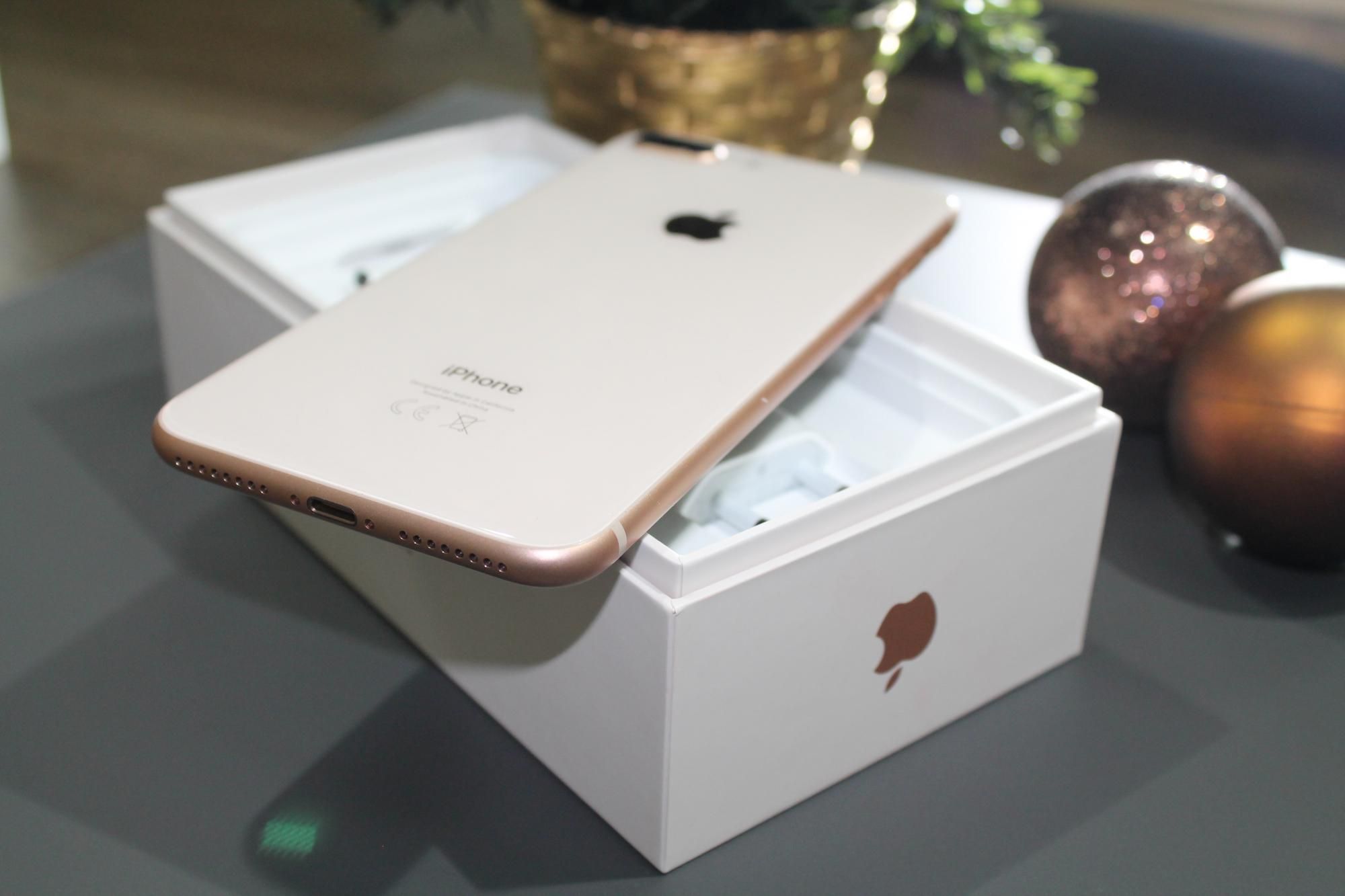 Apple iphone 8 Box